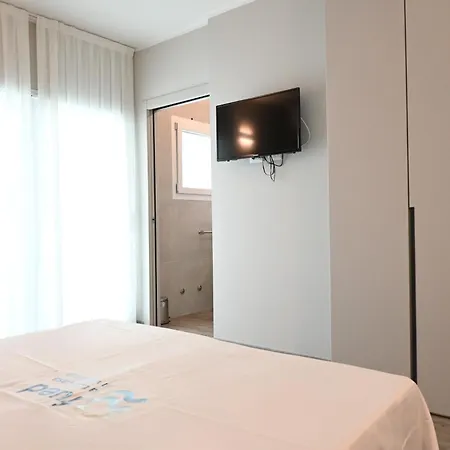 Cv003 - Cervia, Ampio Trilocale Con Corte Esterna E Posto Auto Apartment Cervia