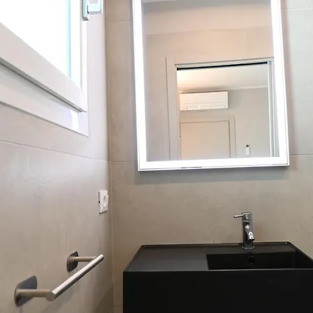 Apartmán Cv003 - Cervia, Ampio Trilocale Con Corte Esterna E Posto Auto