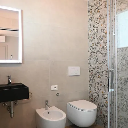Apartmán Cv003 - Cervia, Ampio Trilocale Con Corte Esterna E Posto Auto