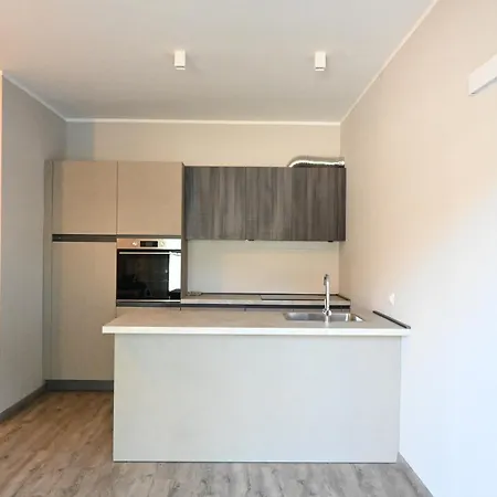 Apartmán Cv003 - Cervia, Ampio Trilocale Con Corte Esterna E Posto Auto